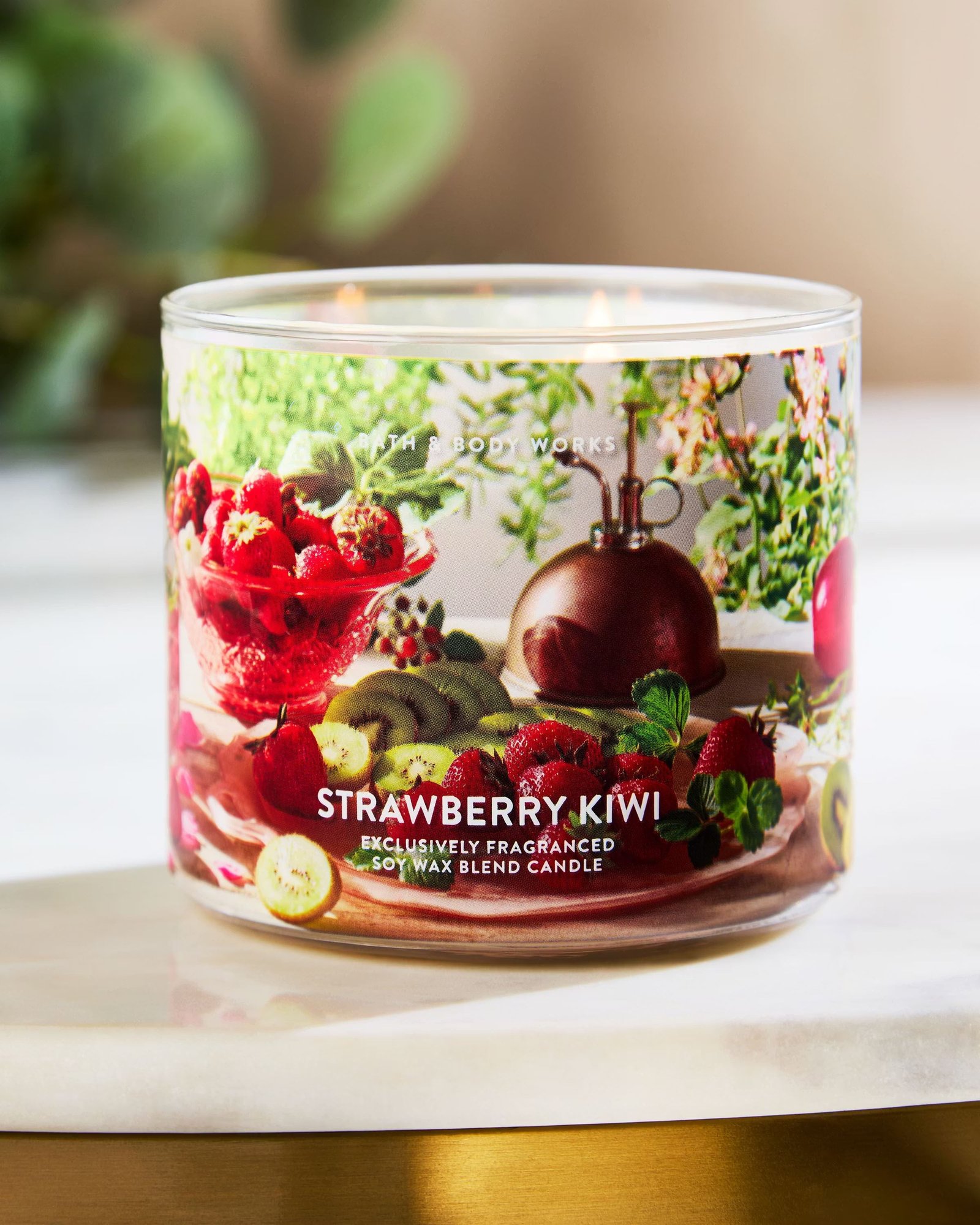 Strawberry Kiwi 3-Wick Candle - Image 7